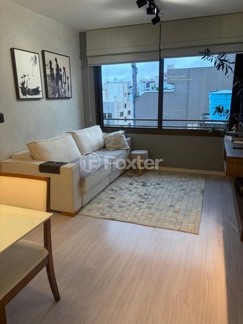 apartment em Rua Luzitana, Higienópolis - Porto Alegre - RS