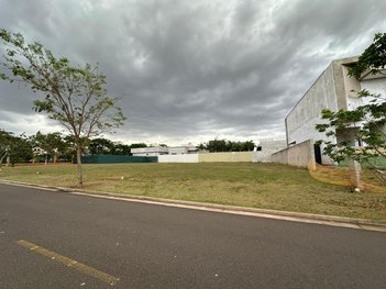land_lot em Avenida Hum, Loteamento Alphaville Araçatuba - Araçatuba - SP