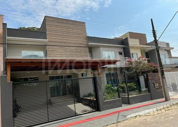 house em Rua Alexandre Alexius Reiser, Ressacada - Itajaí - SC