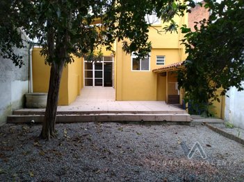 house em Rua Cidade de Barcelos, Laranjal - Pelotas - RS