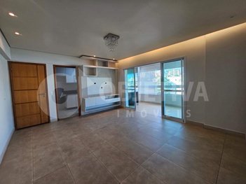 apartment em Rua Botafogo, Tabajaras - Uberlândia - MG