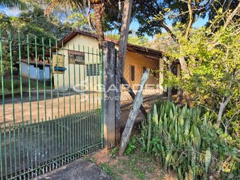 agricultural em Estrada Municipal Padre Marcelo, Padre Marcelo - Caçapava - SP