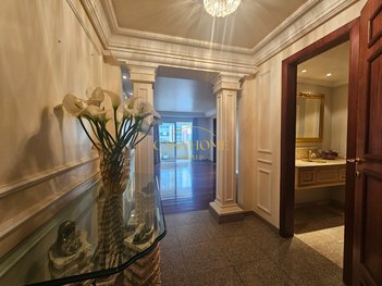 apartment em Rua Brigadeiro Franco, Centro - Curitiba - PR