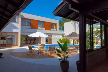 house em Reverendo Gelson dos Santos Castro, Rio Tavares - Florianópolis - SC