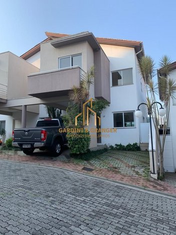 house em Avenida Frederico Straube, Vila Oliveira - Mogi das Cruzes - SP