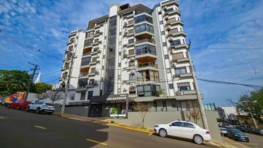 apartment em Rua Fernando Ferrari, Centro - Santa Rosa - RS