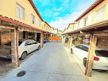 house em Rua Sambeatiba, Cachoeirinha - Belo Horizonte - MG