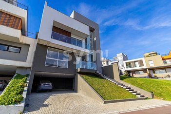 house em Rua Francisco Zuneda Ferreira da Costa, Bairro Alto - Curitiba - PR