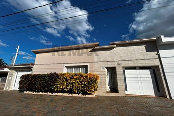 house em Avenida Germano Moreira, Castelo - Batatais - SP