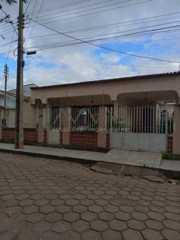 house em Rua Medina, Salinas - Salinas - MG
