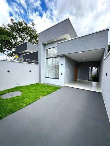 house em Avenida Abel Chaveiro, Parque Hayala - Aparecida de Goiânia - GO
