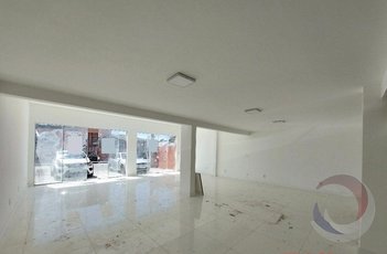 commercial_building em Irmã Bonavita, Coloninha - Florianópolis - SC
