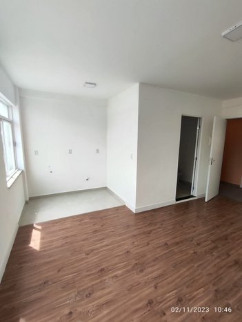 apartment em Rua Vigário José Inácio, Centro Histórico - Porto Alegre - RS