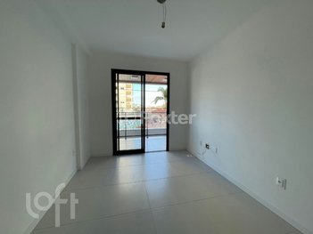 apartment em Rua Xangrilá, Barreiros - São José - SC