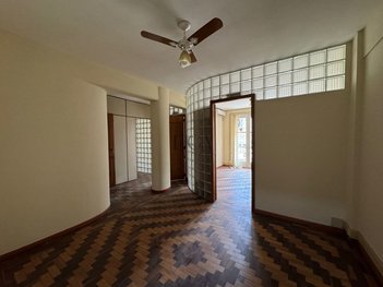 office em Rua General Andrade Neves, Centro Histórico - Porto Alegre - RS