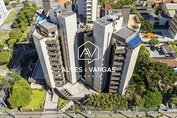 apartment em Rua Comendador Macedo, Centro - Curitiba - PR