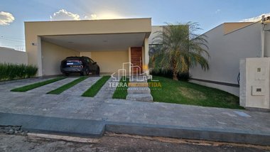 house em Rua Uberlândia, Piumhi - Piumhi - MG