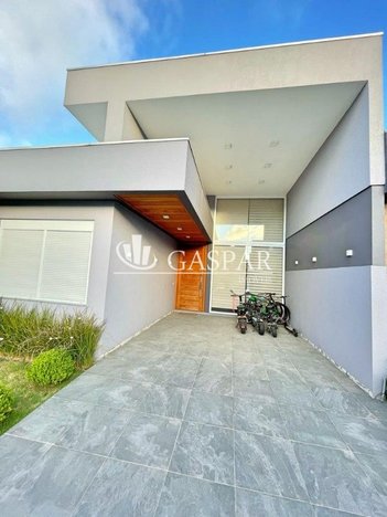 house em Rua Rio Divisa, Centro - Xangri-Lá - RS