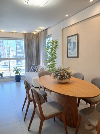 apartment em Rua 238, Meia Praia - Itapema - SC