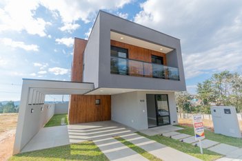 house em Rua Luiz Rivabem, Vila Rivabem - Campo Largo - PR