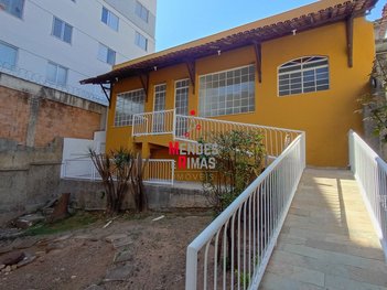 house em Rua Monsenhor Horta, Ana Lúcia - Sabará - MG