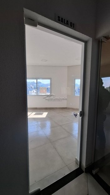 office em São Francisco de Assis, Vila Real - Hortolândia - SP