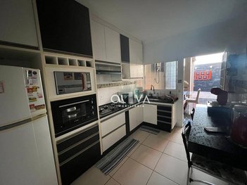 house em Avenida Marginal, Residencial Marialda Mello - São José do Rio Preto - SP