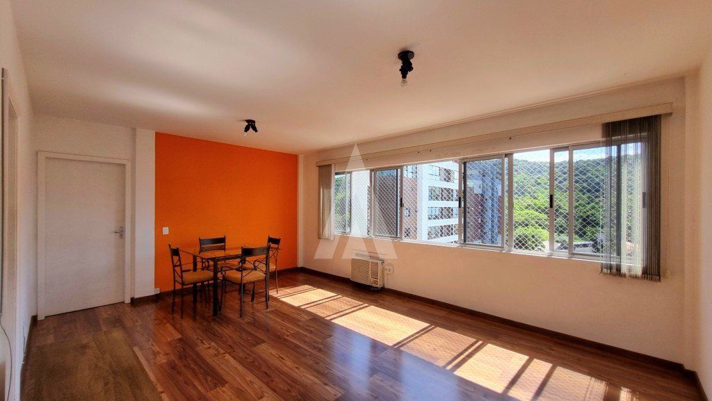 SALA DE ESTAR / JANTAR