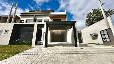 house em Rua Doutor Manoel Linhares de Lacerda, Capão Raso - Curitiba - PR