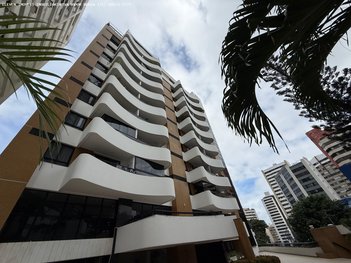 apartment em Rua do Cipreste, Caminho das Árvores - Salvador - BA