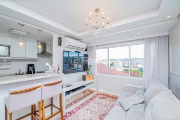 apartment em Rua Professor Abílio Azambuja, Jardim do Salso - Porto Alegre - RS