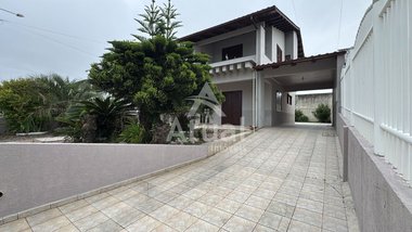 house em Rua Içara, Centro - Balneário Rincão - SC