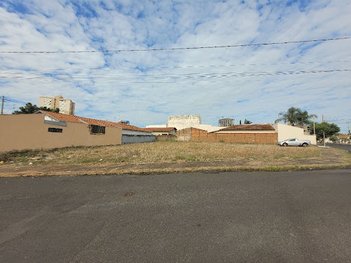 commercial_land_lot em Rua Laureano, Chácara Aviação - Votuporanga - SP