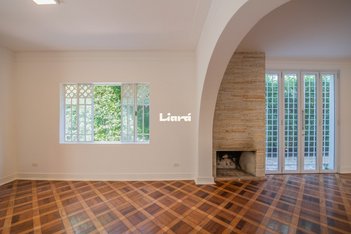 house em Rua Suécia, Jardim Europa - São Paulo - SP