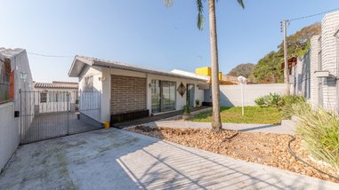 house em ACESSO DAS ORQUIDEAS, Santa Tereza - Porto Alegre - RS