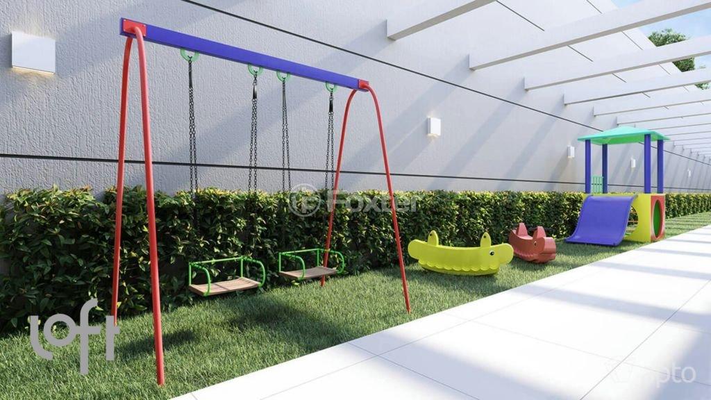 playground-com-balanco-e-escorregador.jpeg