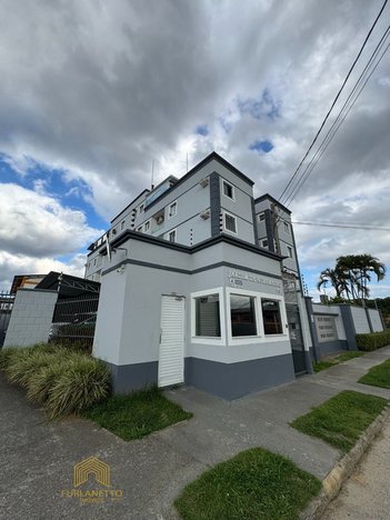 apartment em Rua Nazareno, Glória - Joinville - SC