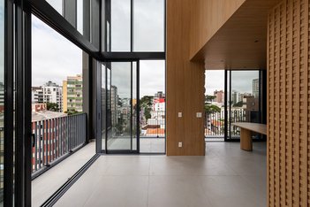 apartment em Avenida Vicente Machado, Batel - Curitiba - PR