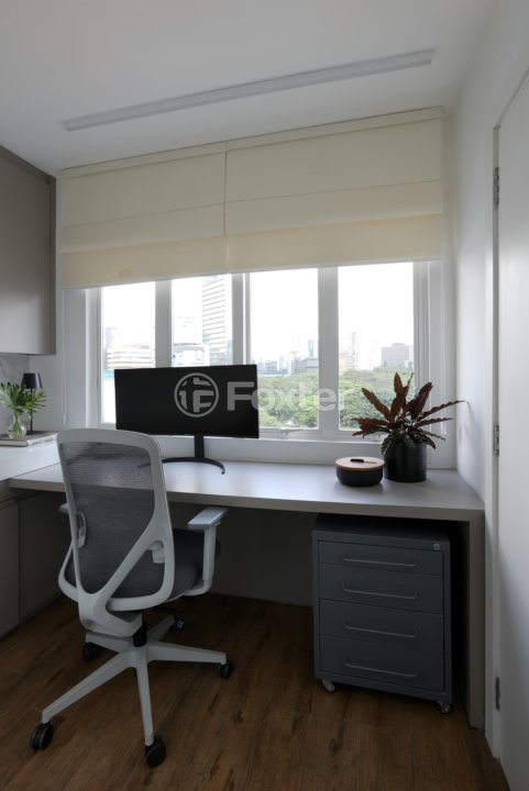 02_Office IMG_7592-1.jpg