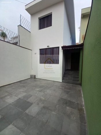 house em Avenida Aurora Ariza Meloni, Vila Oliveira - Mogi das Cruzes - SP