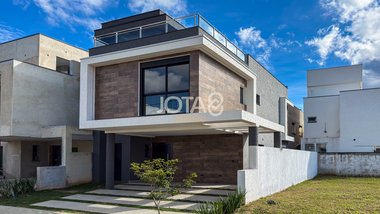 house em Rua Irma Schreiner Maran, Santa Cândida - Curitiba - PR