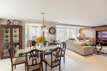 apartment em Avenida Túlio de Rose, Jardim Europa - Porto Alegre - RS