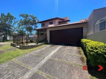 house em Rua Berlim, Córrego Grande - Florianópolis - SC