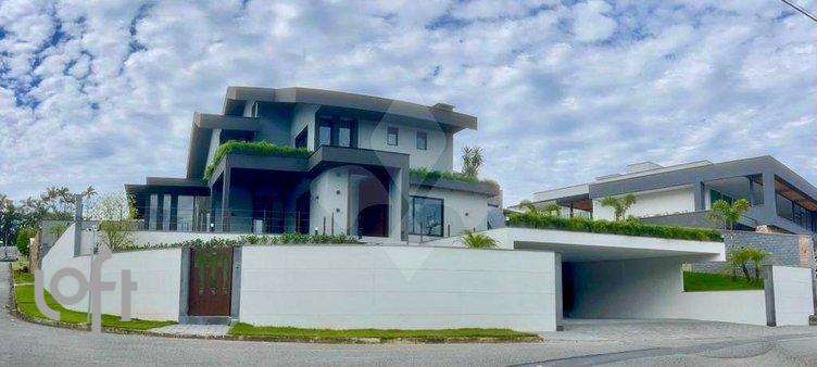 Das Dilenias - facade02.jpg