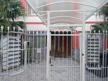 apartment em Rua Jandyr Maya Faillace, Jardim Leopoldina - Porto Alegre - RS