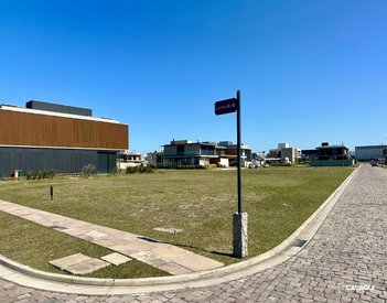 land_lot em Avenida Paraguassu, Xangri-Lá - Xangri-Lá - RS