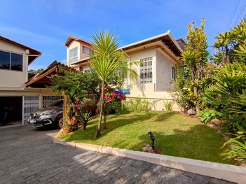 house em Rua Laércio Costa, Trindade - Florianópolis - SC