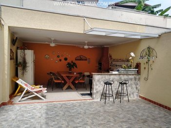 house em Rua Guarujá, Jardim Paulista - Atibaia - SP