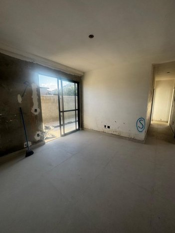 apartment em Rua Rio Paranaguá, Jardim Riacho das Pedras - Contagem - MG