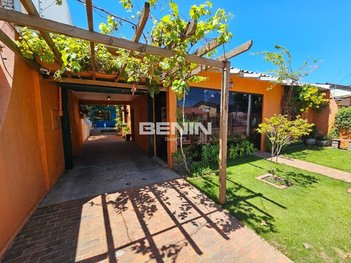 house em Rua Edgar Fritz Muller, Rio Branco - Canoas - RS